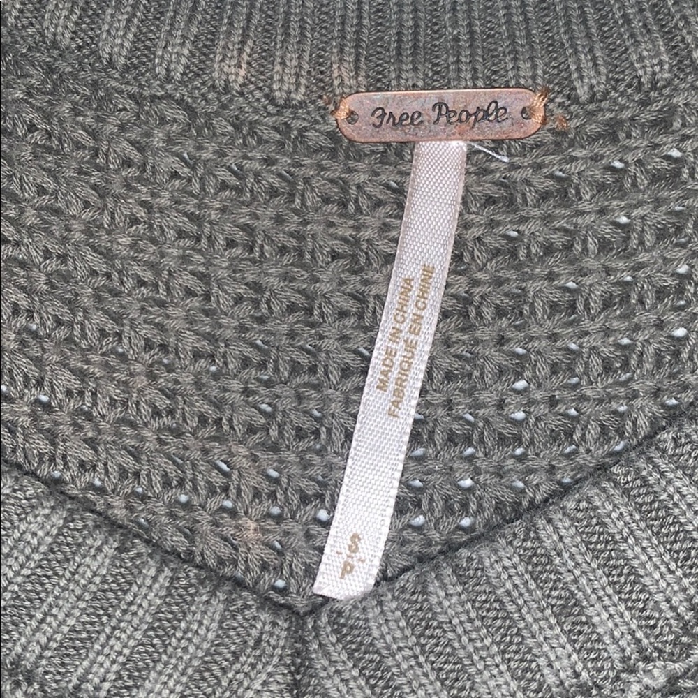 Free People Olive Green Sweater - Picture 6 of 6